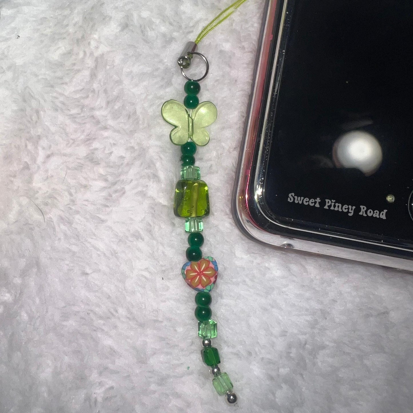 Green Butterfly Retro Flower Beaded Phone Charm, Cellphone Accessory, Cute Girly Aesthetic, Accessories, Gift For Her Mom Friend, 2000s Vibe