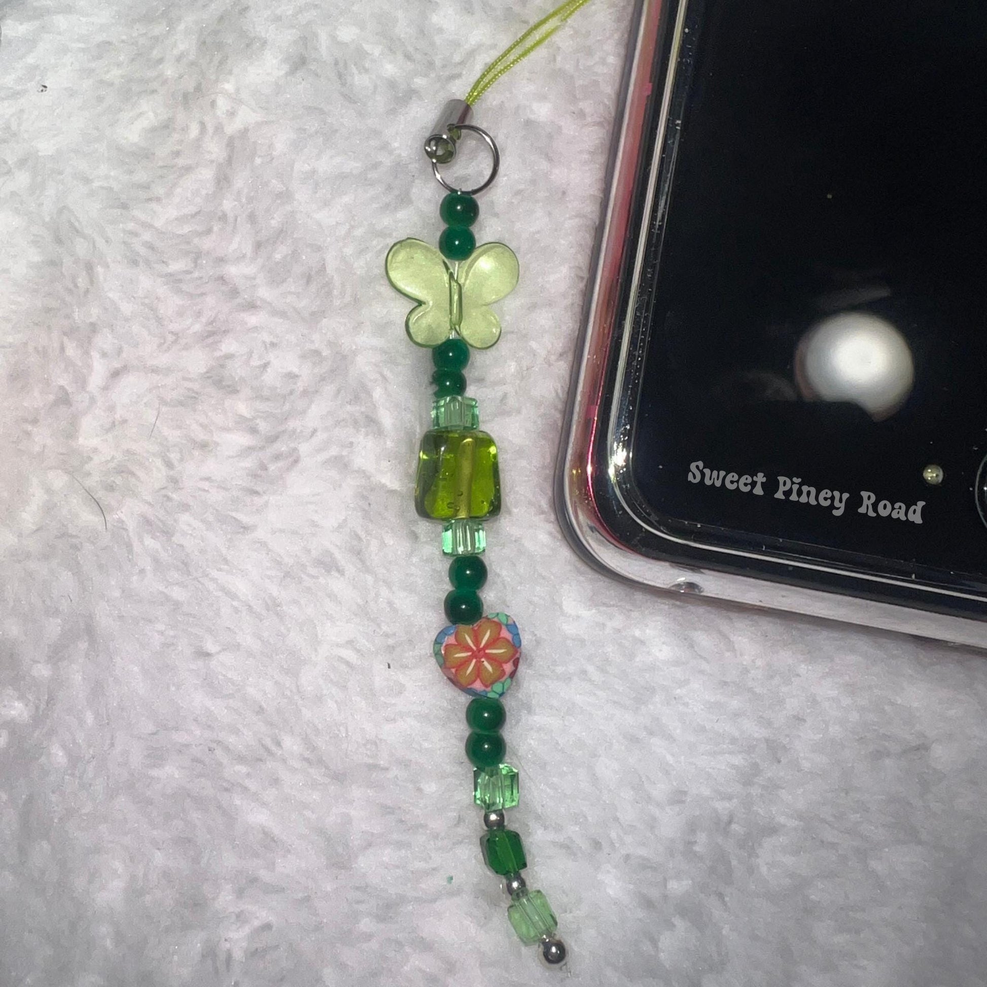 Green Butterfly Retro Flower Beaded Phone Charm, Cellphone Accessory, Cute Girly Aesthetic, Accessories, Gift For Her Mom Friend, 2000s Vibe