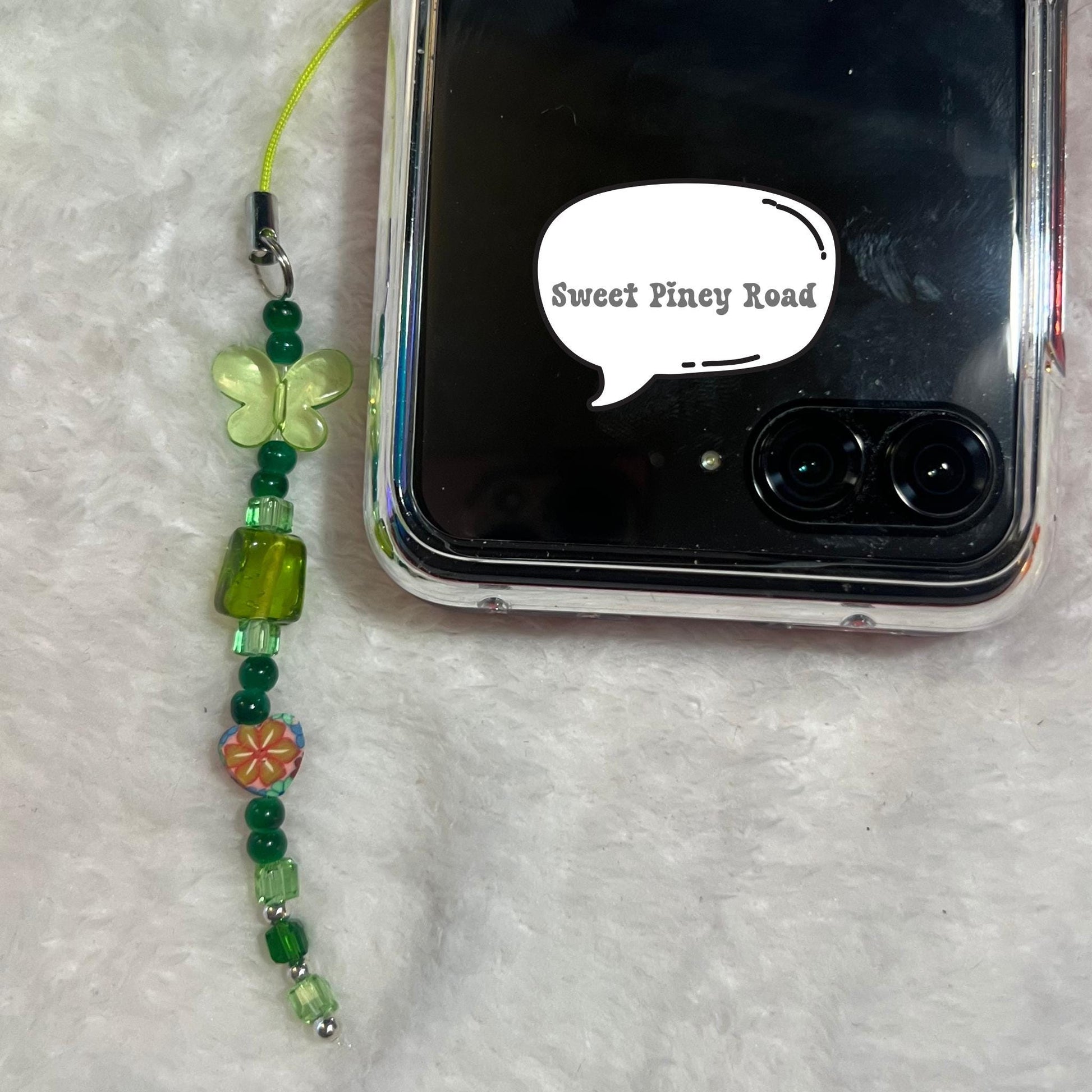 Green Butterfly Retro Flower Beaded Phone Charm, Cellphone Accessory, Cute Girly Aesthetic, Accessories, Gift For Her Mom Friend, 2000s Vibe