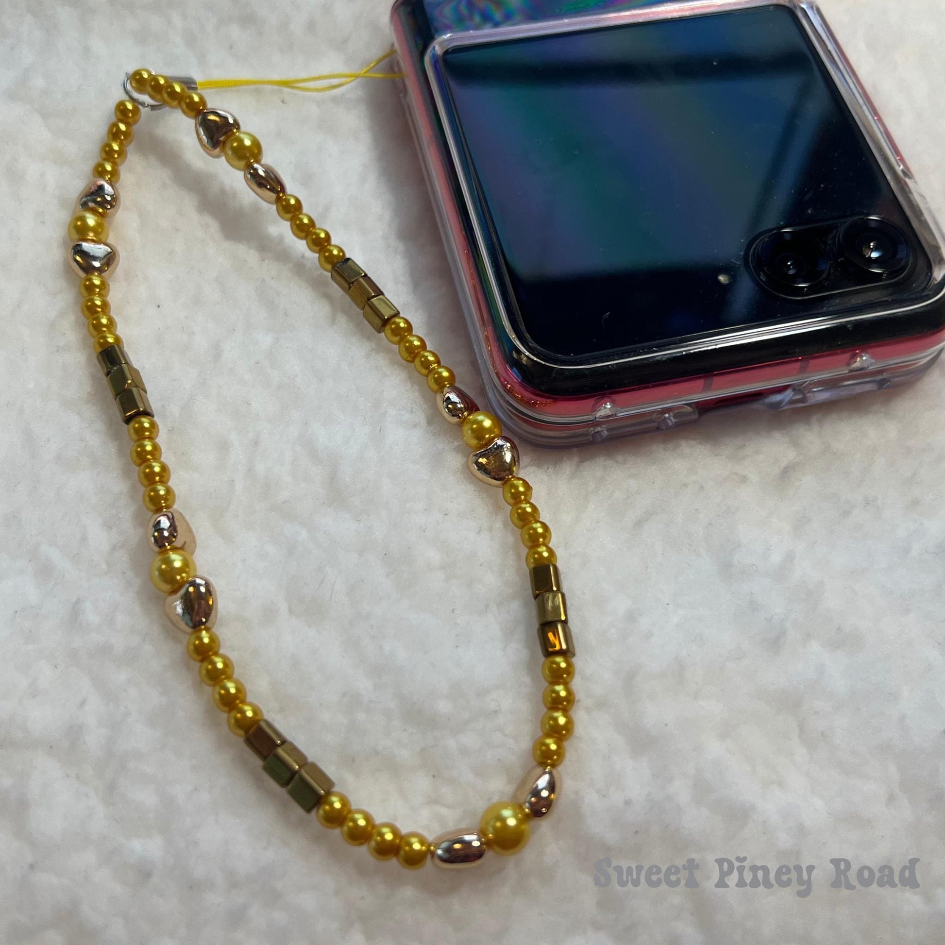 Gold Heart Beaded Phone Charm Strap, Chain Cellphone Strap Lanyard, Cute Kawaii Wristlet Accessory, Girly Accessory, Gift For Her Y2k Bling
