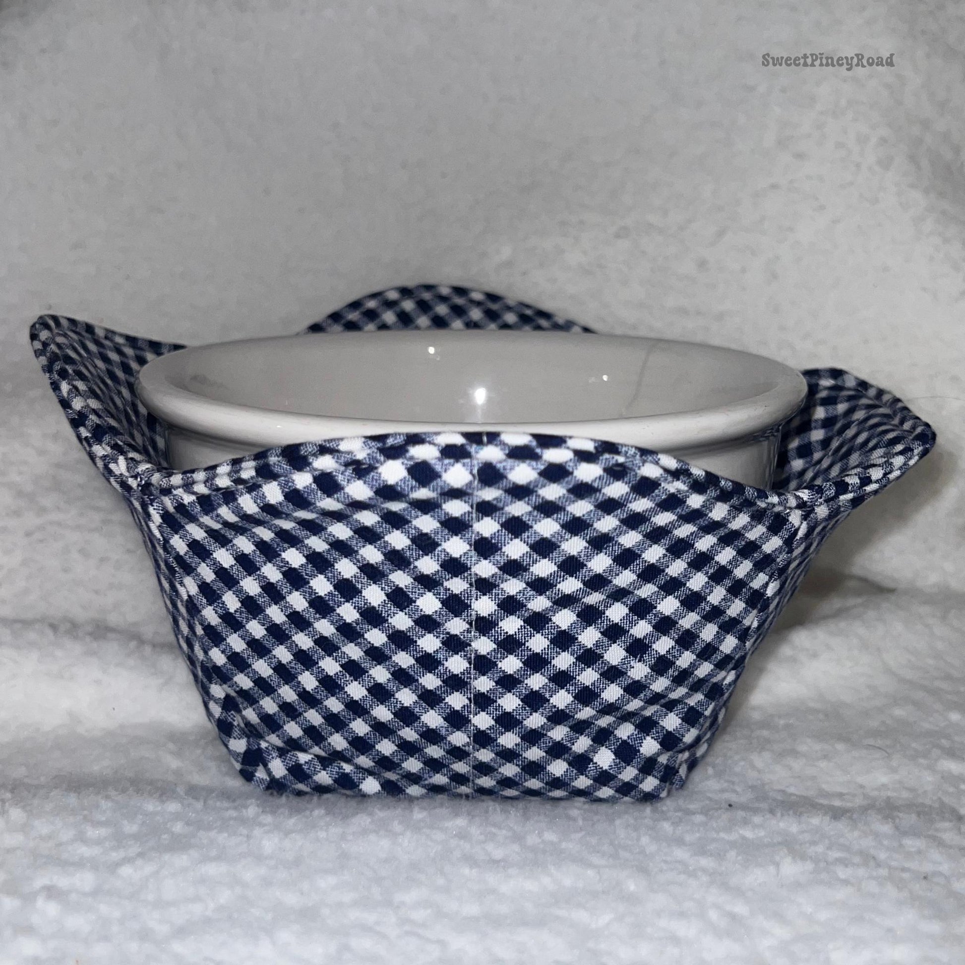 Navy Plaid Cotton Bowl Cozy - Classic Picnic Checker, Microwave Safe, Rustic Farmhouse Kitchen Decor, Cute Soup Bowl Holder, Gift Idea