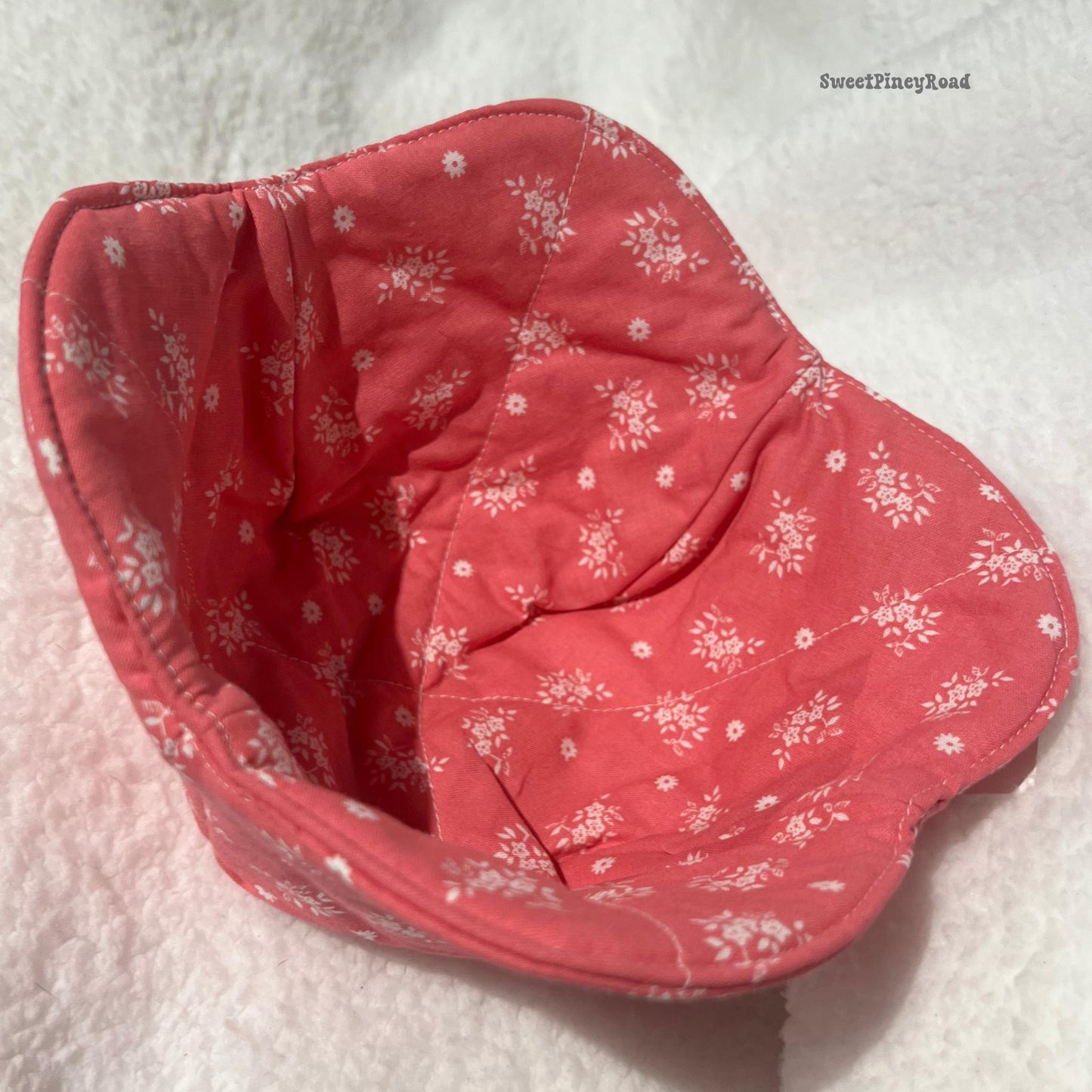 Pink Floral Flower Cotton Bowl Cozy - Microwave Safe Soup Holder, Women's Kitchen Decor, Cottagecore House Gift, Reusable Fabric Bowl Cover
