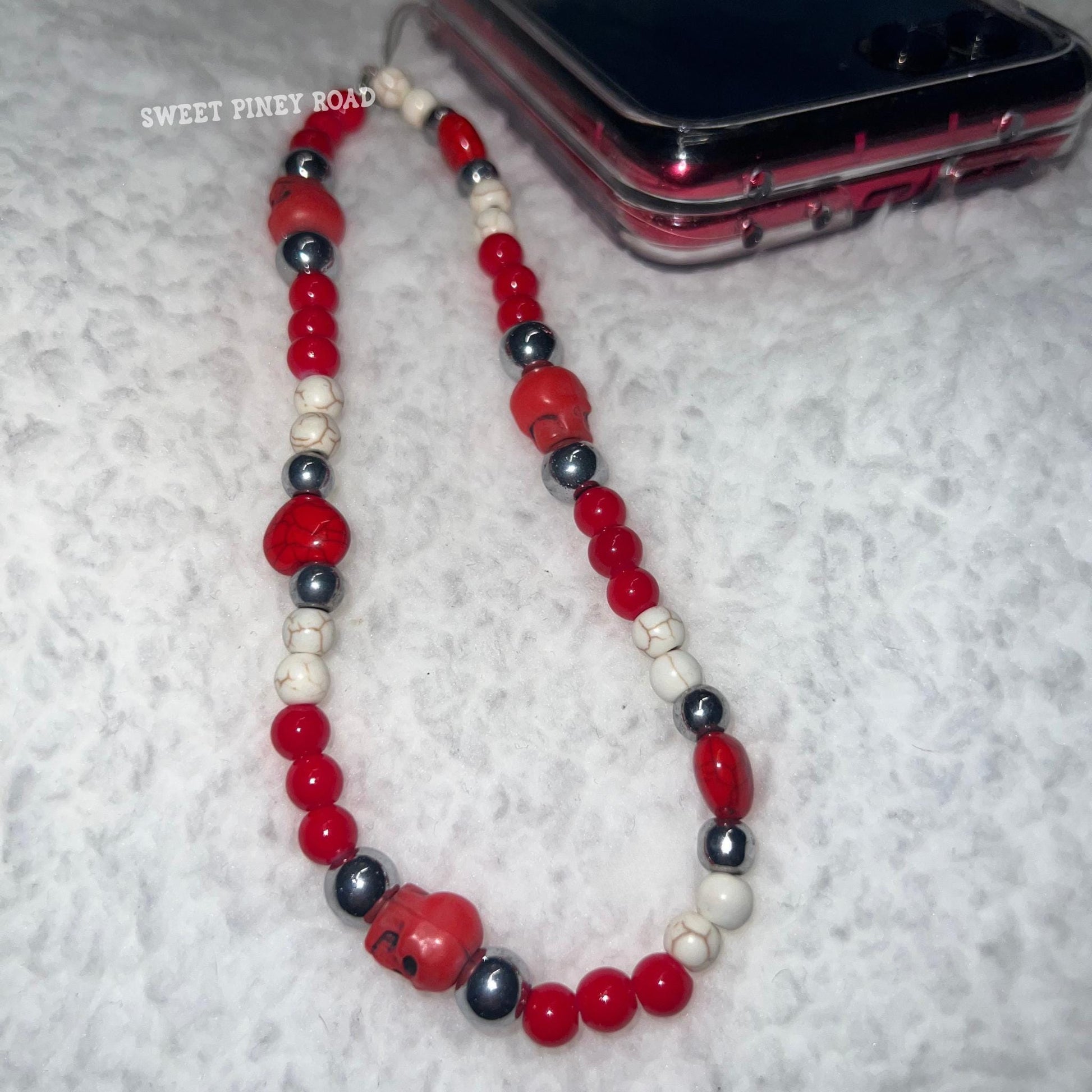 Red Skull Phone Charm Strap, Universal Fit, Phone Carrying Wrist Strap, Hands-Free Wrist Grip, Cute Hearts Skulls Gothic Vibes Straps Gift