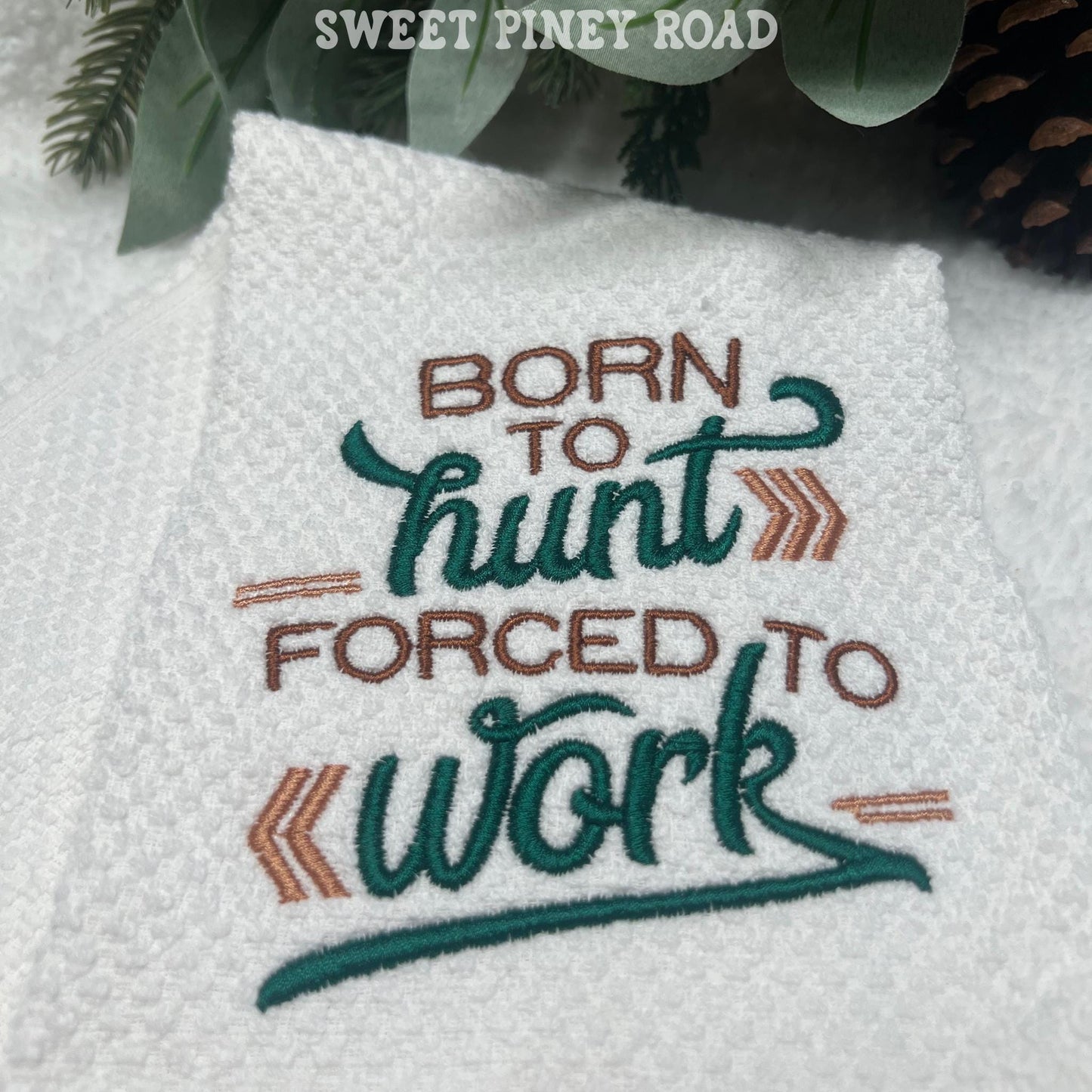 Born To Hunt Embroidered Towel, Personalized Hunters Bath Towel, Birthday Gift, Housewarming Outdoorsmen Custom Wash Cloth, Mens Bath Decor