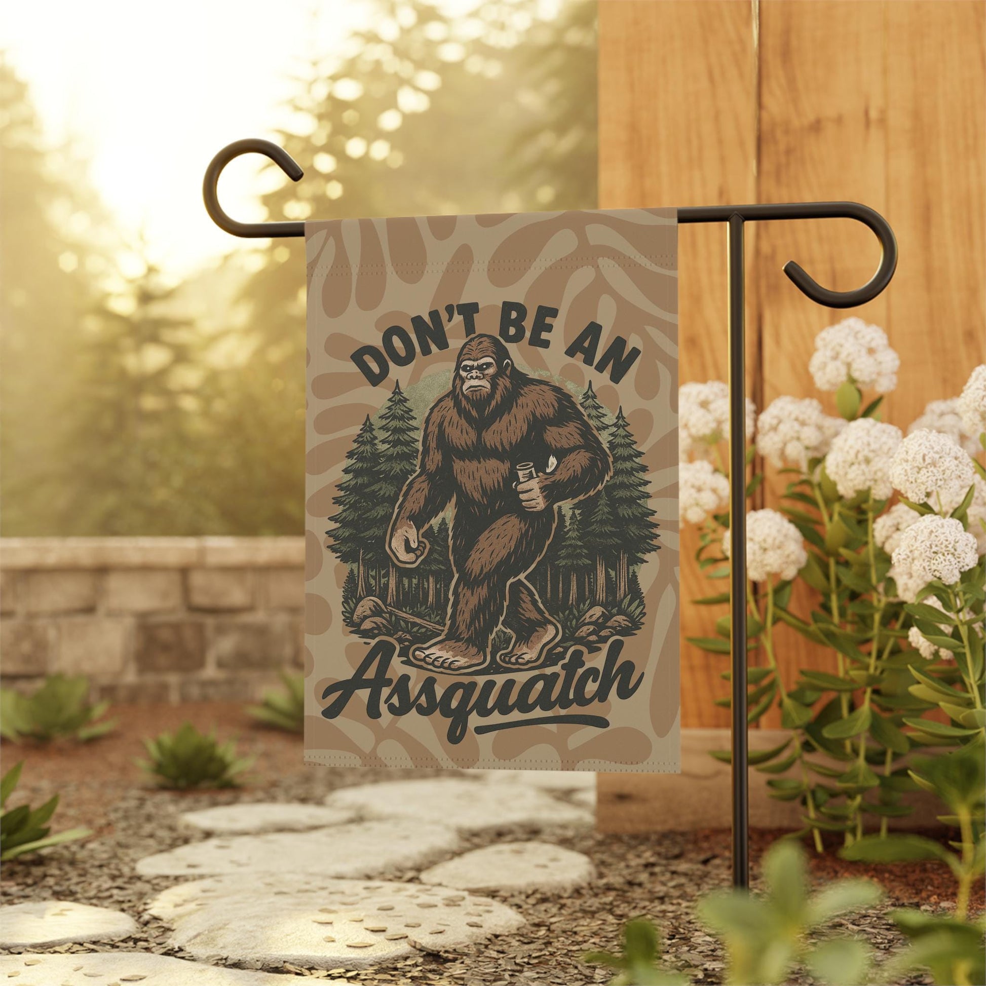 Assquatch Garden Flag, Funny Sasquatch Yard Banner, Outdoors Waterproof Gag Gift Decor, Hilarious Spring Decoration