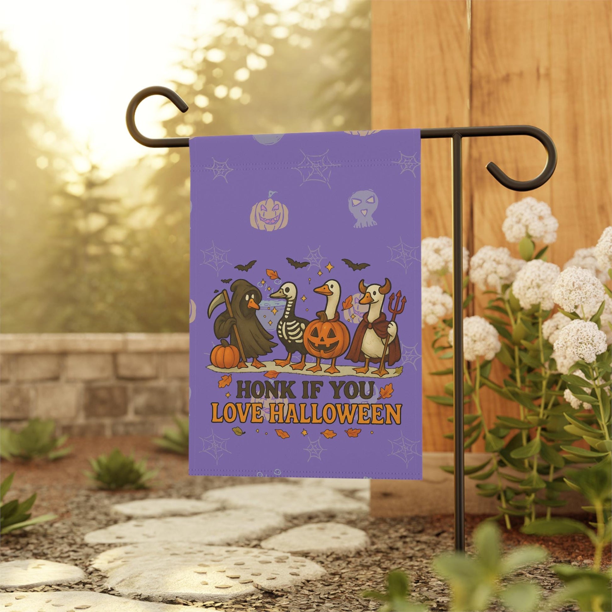Halloween Goose Yard Flag, Adorable Spooky Ducks Garden Banner, Funny Fall Decor for Outside, Waterproof Vintage Costumes