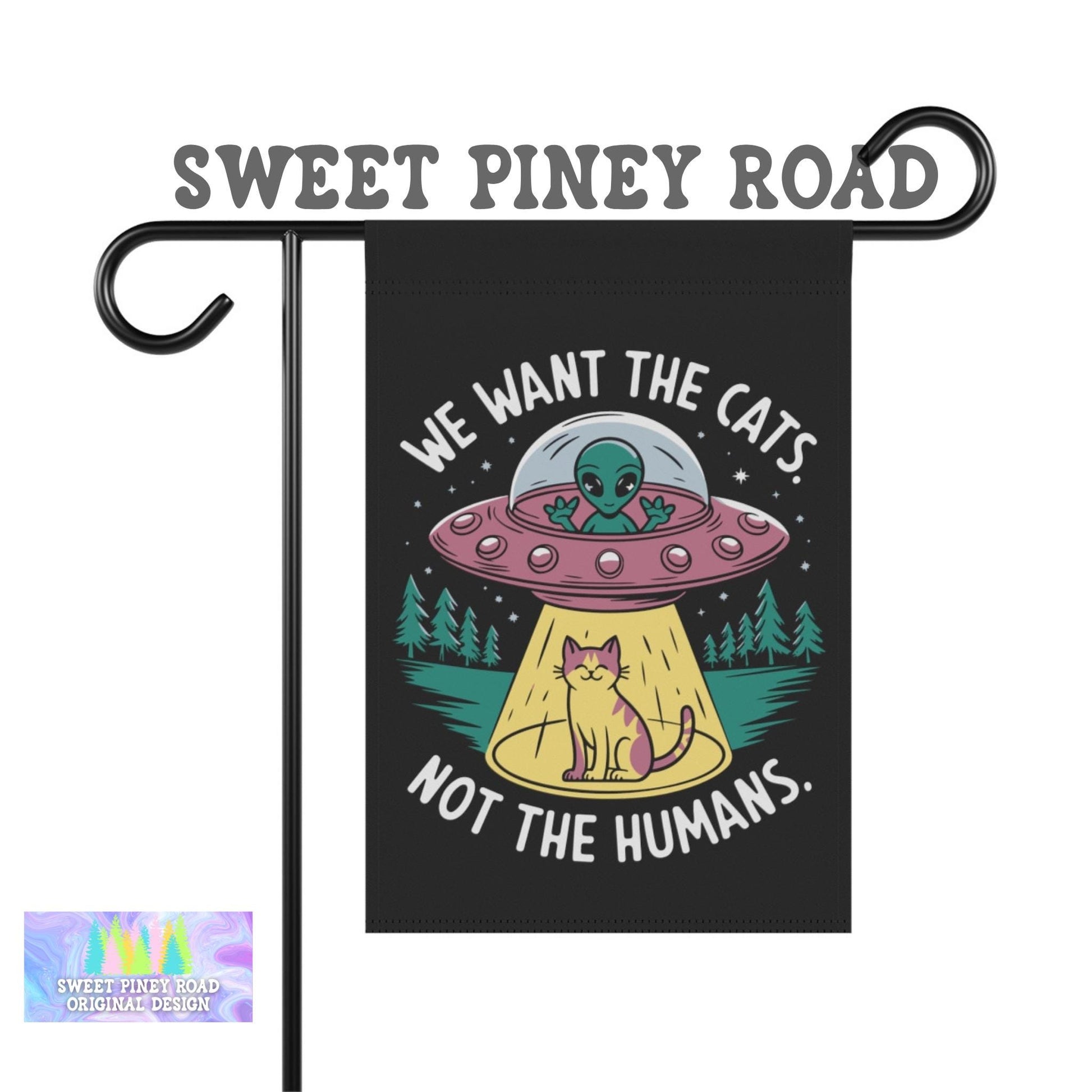 Funny Cat Yard Flag Alien Abduction Decor, We Want The Cats Not Humans, UFO Garden Outdoor Decoration, Cat Lover Gift Banner