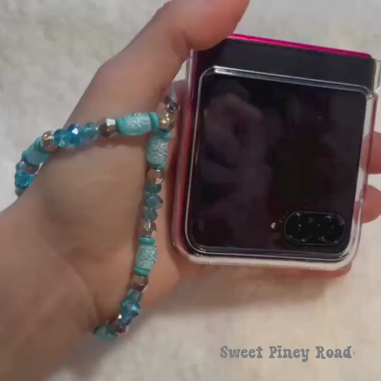 Teal Blue Beaded Phone Charm Strap, Chain Cellphone Strap Lanyard, Cute Kawaii Wristlet Accessory, Girly Accessory, Gift For Her, 2000s Y2k