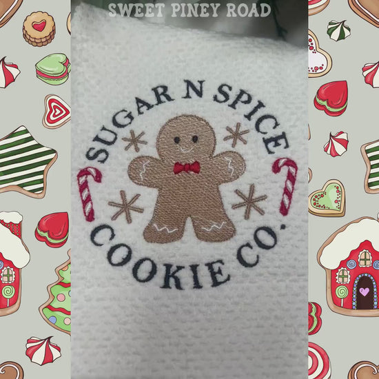 Gingerbread Cookie Embroidered Towel, Personalized Christmas Bath Towel, Baker Gift, Holiday Custom Wash Cloth Present, Cute Farmhouse Decor