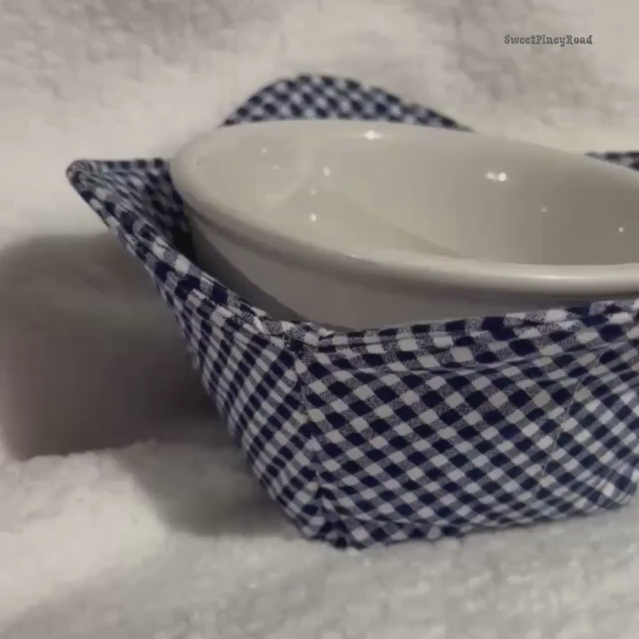 Navy Plaid Cotton Bowl Cozy - Classic Picnic Checker, Microwave Safe, Rustic Farmhouse Kitchen Decor, Cute Soup Bowl Holder, Gift Idea
