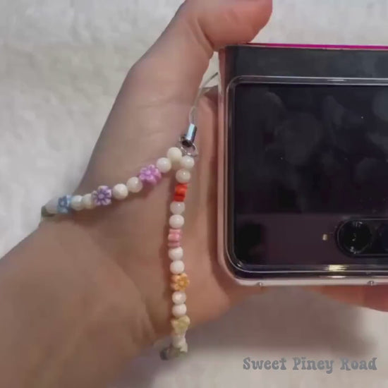 Rainbow Flower Pearl Beaded Phone Charm Strap, Chain Cellphone Strap Lanyard, Cute Kawaii Wristlet Accessory, Girly Gift For Her Y2k Heart