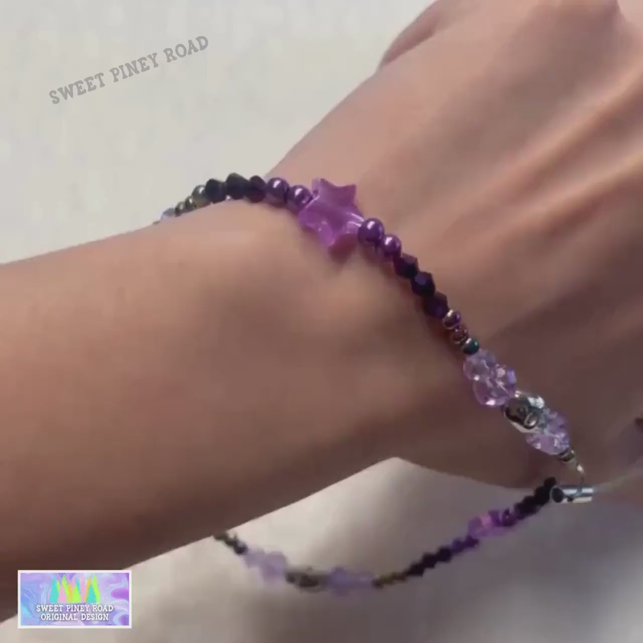 Purple Skull Beaded Phone Charm Strap, Universal Fit, Phone Carrying Wrist Strap, Hands-Free Wrist Grip, Y2K Girly Vibes Stars Straps Gift